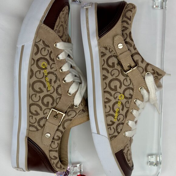 GUESS Beige Monogram Canvas Low Top Sneakers Women’s 9M - Picture 7 of 11